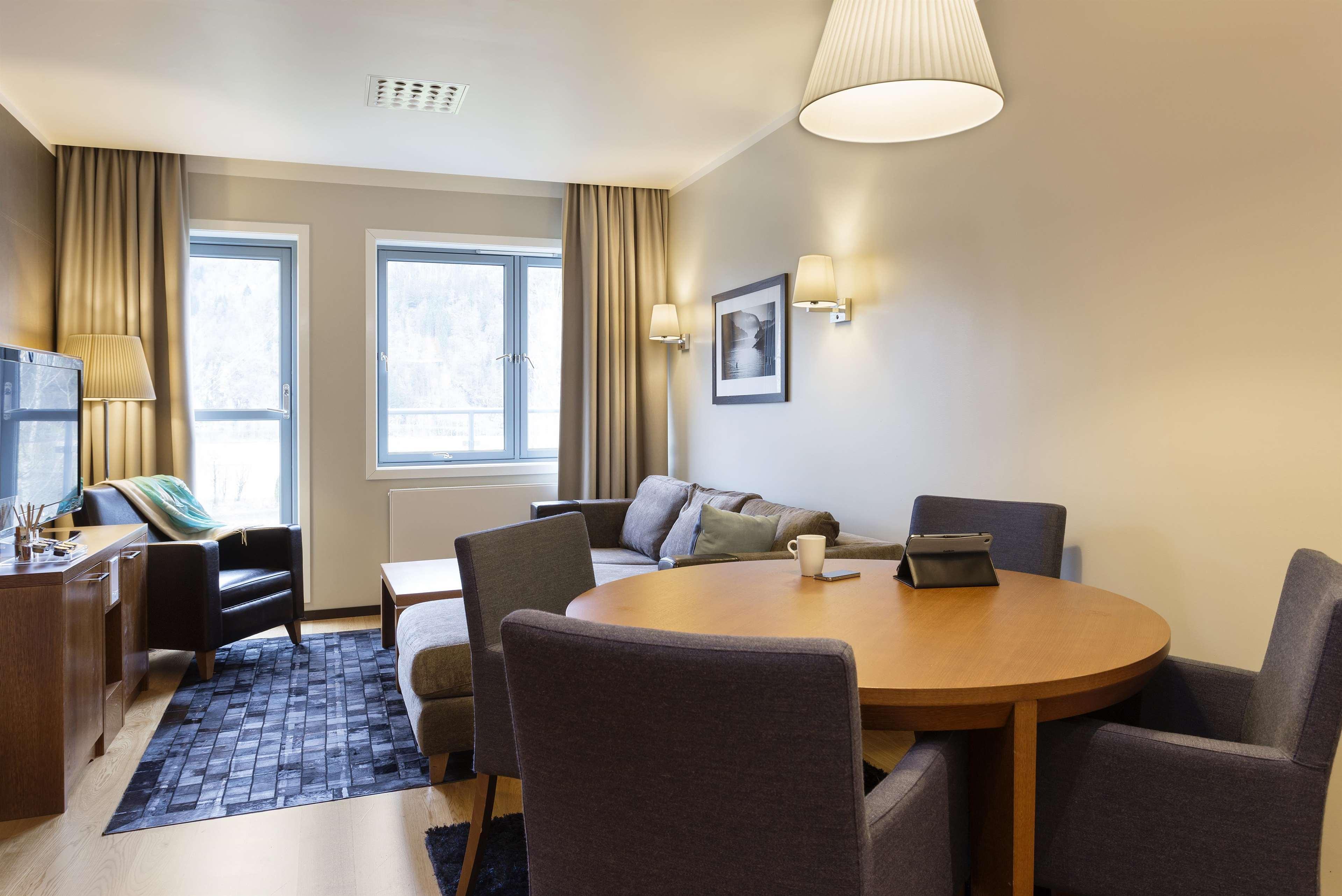 Scandic Sunnfjord Hotel & Spa Ферде Екстер'єр фото