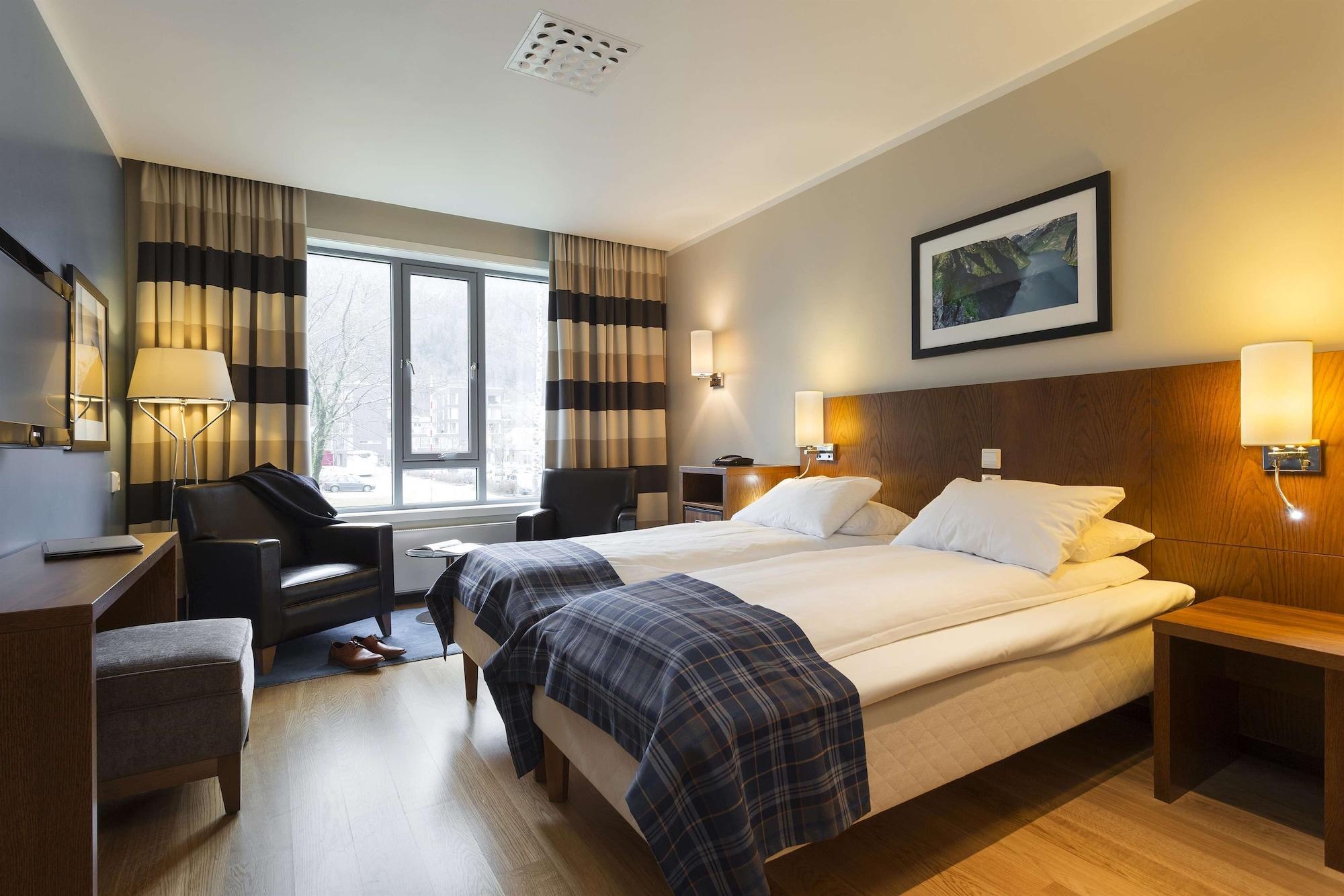 Scandic Sunnfjord Hotel & Spa Ферде Екстер'єр фото